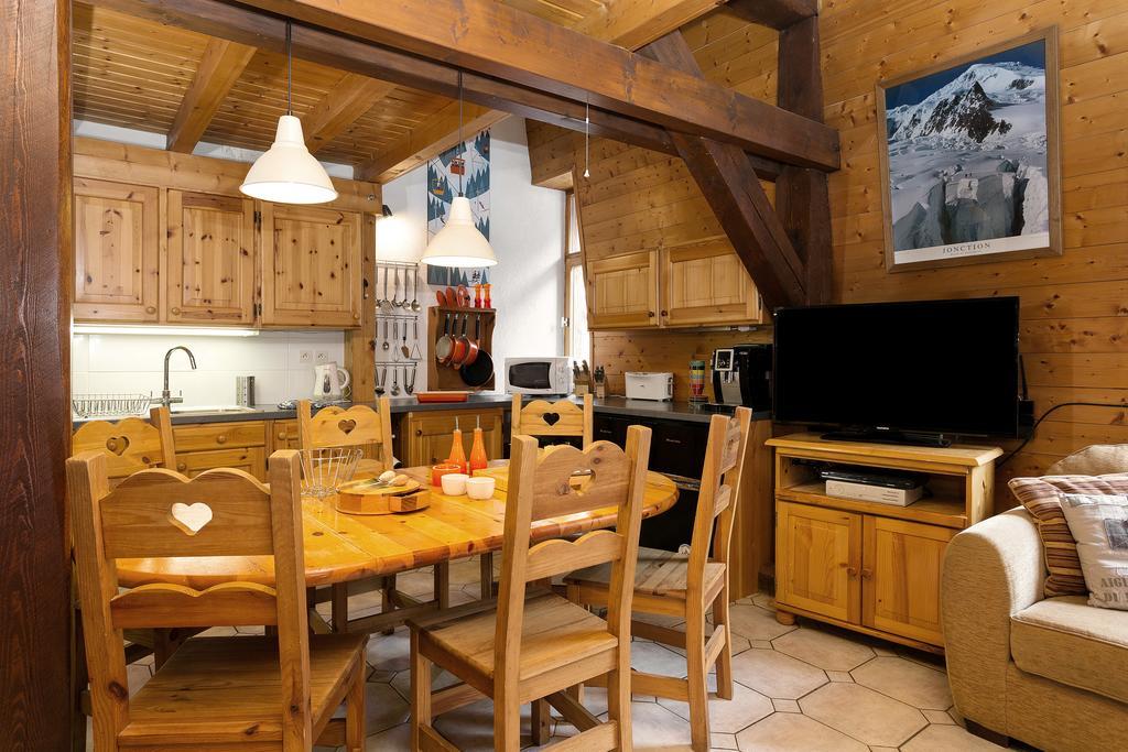 Apartment Vila 1 - Cosy Central Chamonix Loft Dış mekan fotoğraf